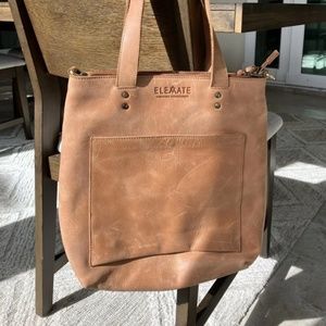 Elevate Bucket Bag Tote Camel Leather
